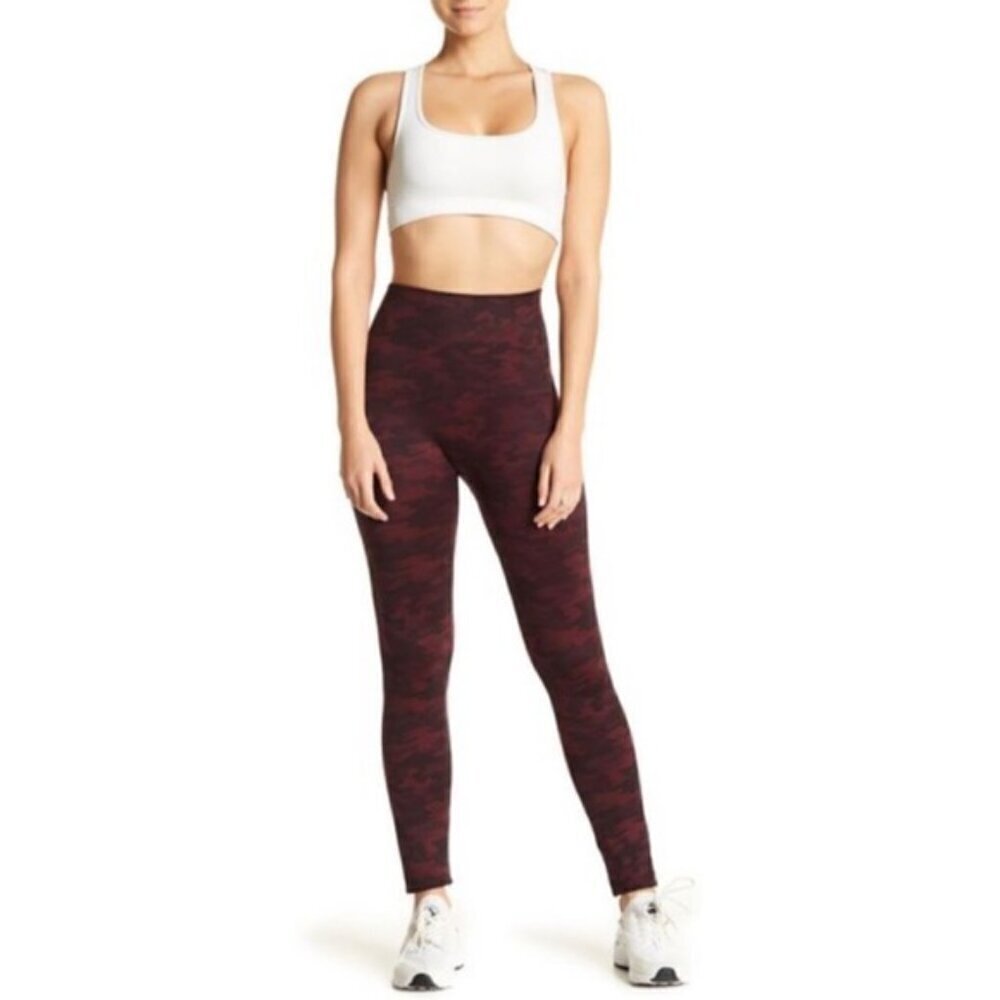 SPANX Look At Me Now Leggings, Wine Camo, Size S
